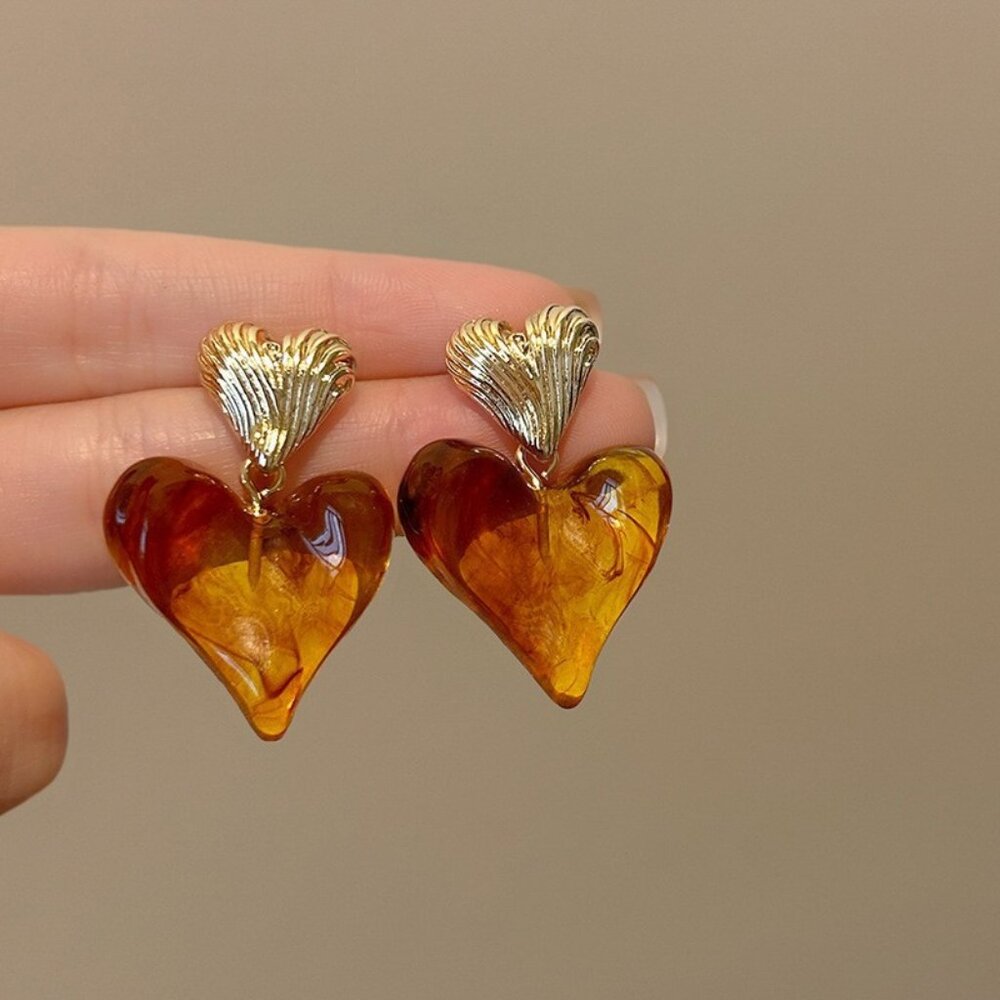 3/$40 Amber Heart Resin Dangle Earrings Gold Tone Vintage Inspired Statement
